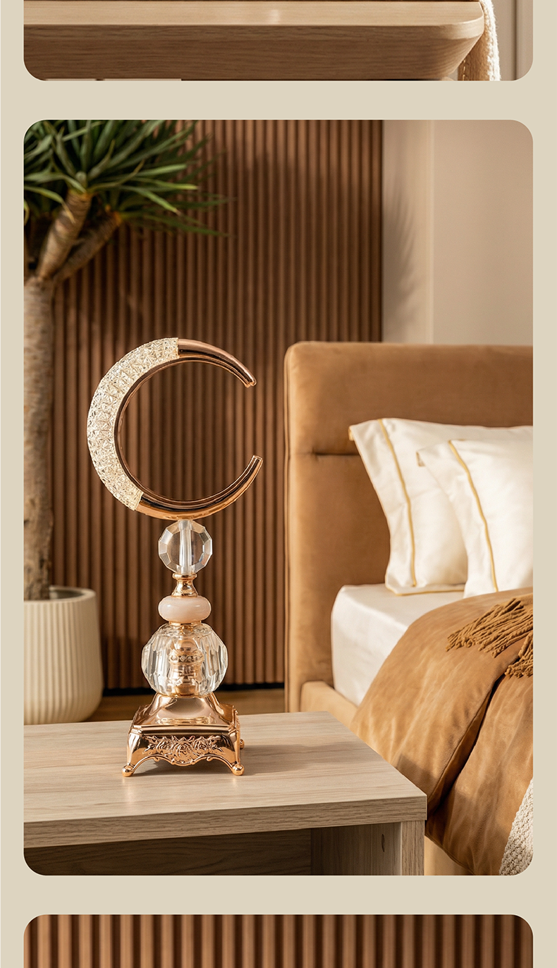Hilal Crystal Lumière Table Lamp